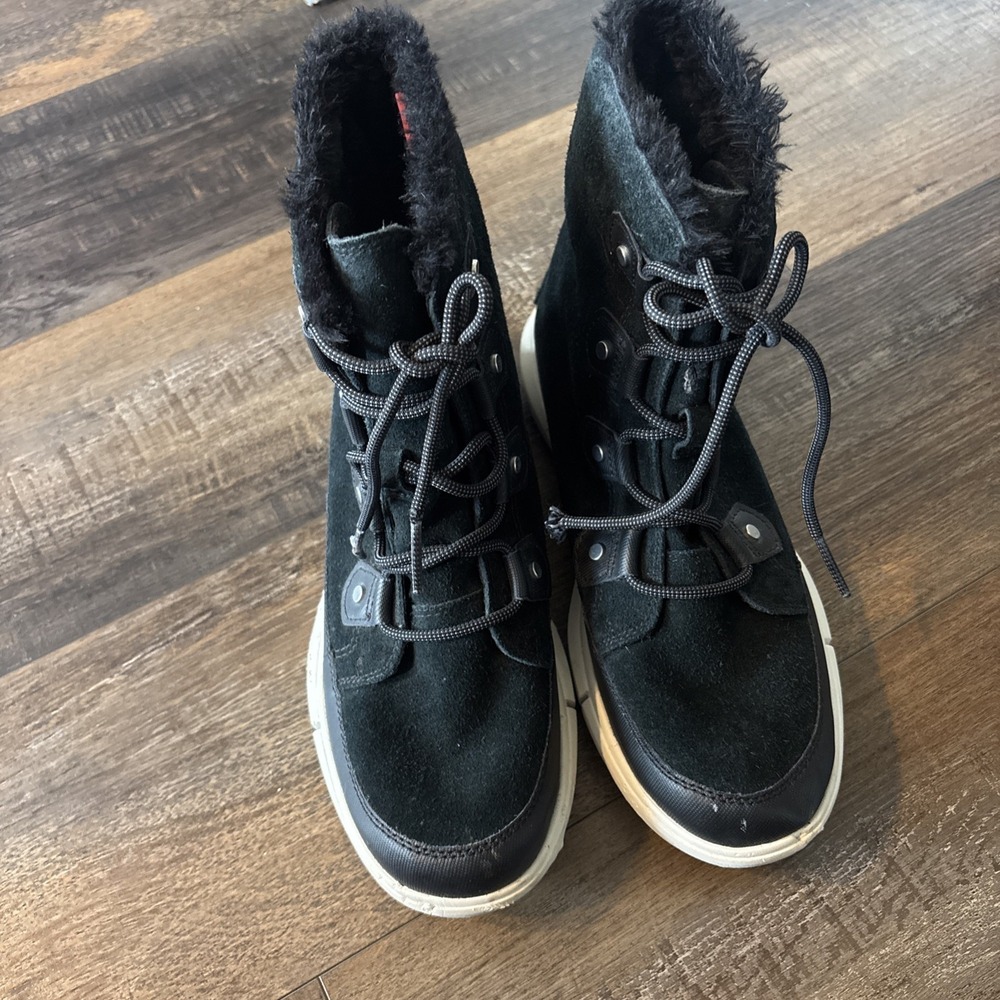 Sorel Explorer II Joan Women's Waterproof Winter Boots 9 Black White Suede